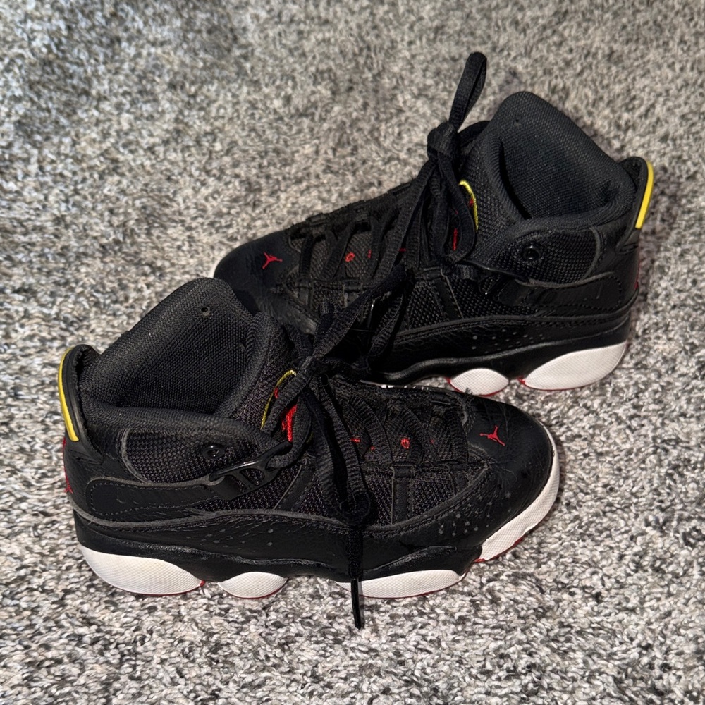 Nike Air Jordan 6 Rings Boys Black and Red High-Top Sneakers size 11